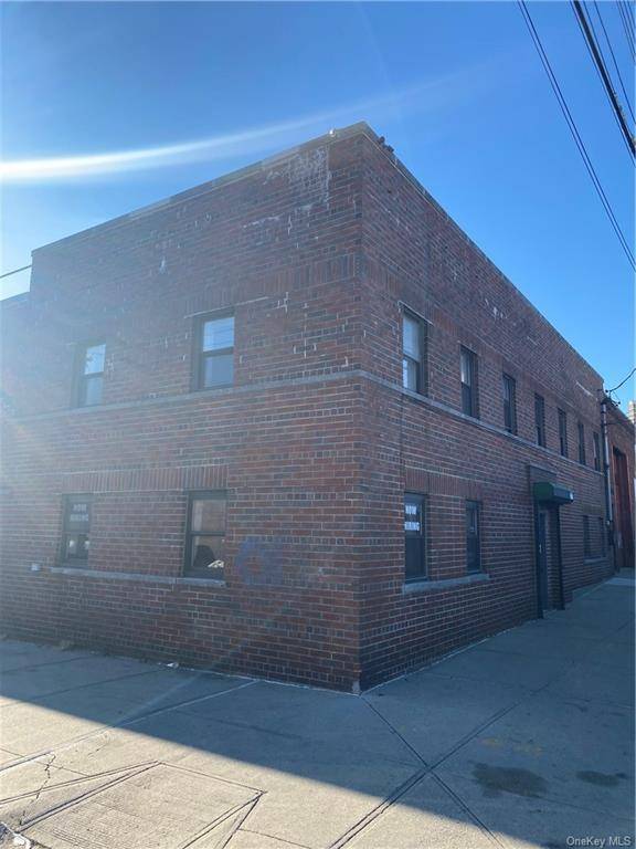 Exclusive Pelham Parkway South Industrial M1 1 Corner Building Ready for Best amp ; Highest Use !