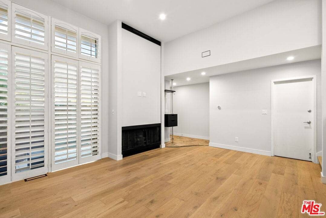 4771 La Villa Marina 2BR Marina Del Rey La