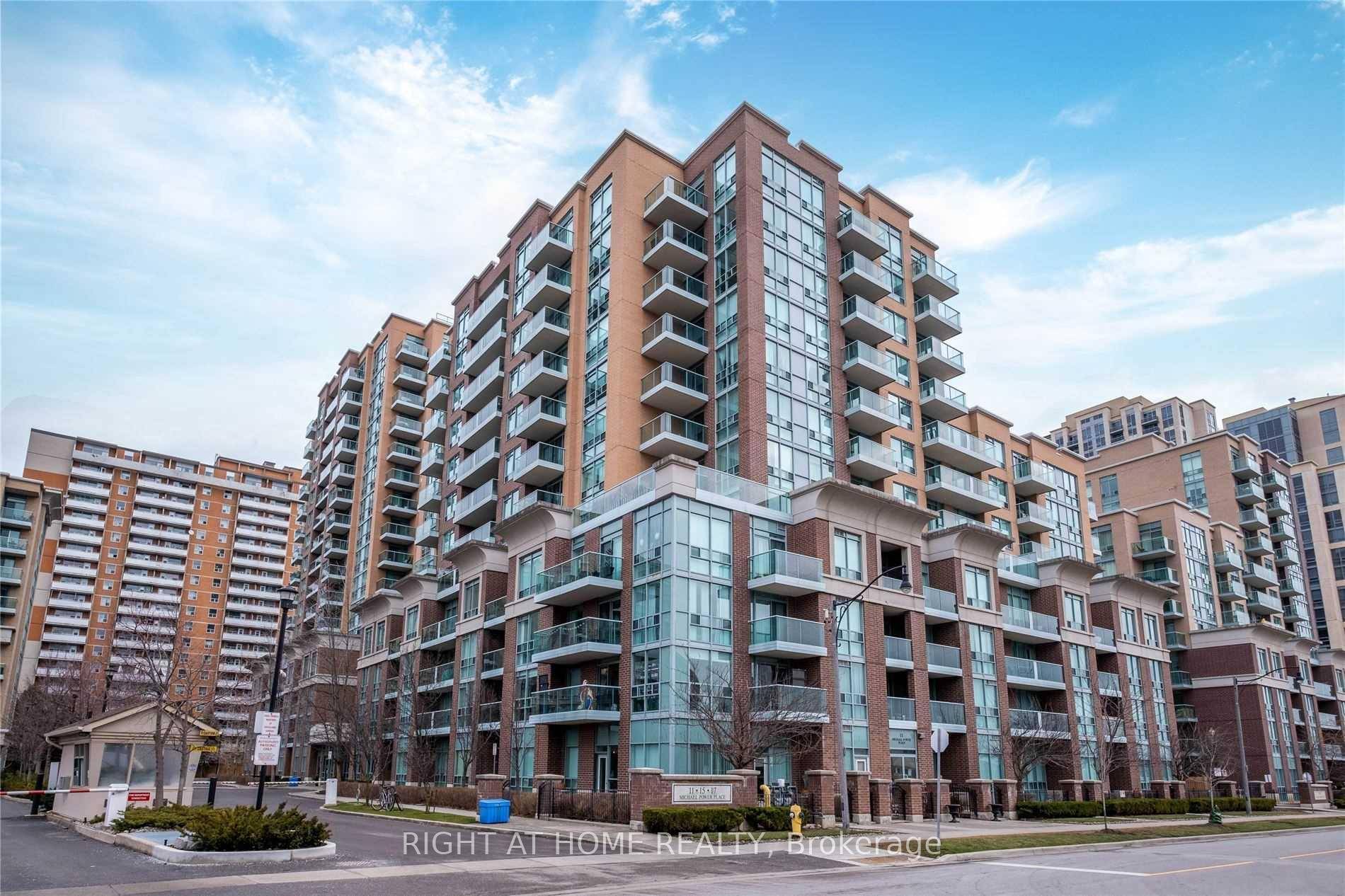 Spacious Bright Condo, 2 Large Bedrooms, 2 Full Washrooms, Corner Unit W South West Unobstructed view, lots of natural sun light, w floor to ceiling windows, smooth ceiling everywhere, Hardwood ...