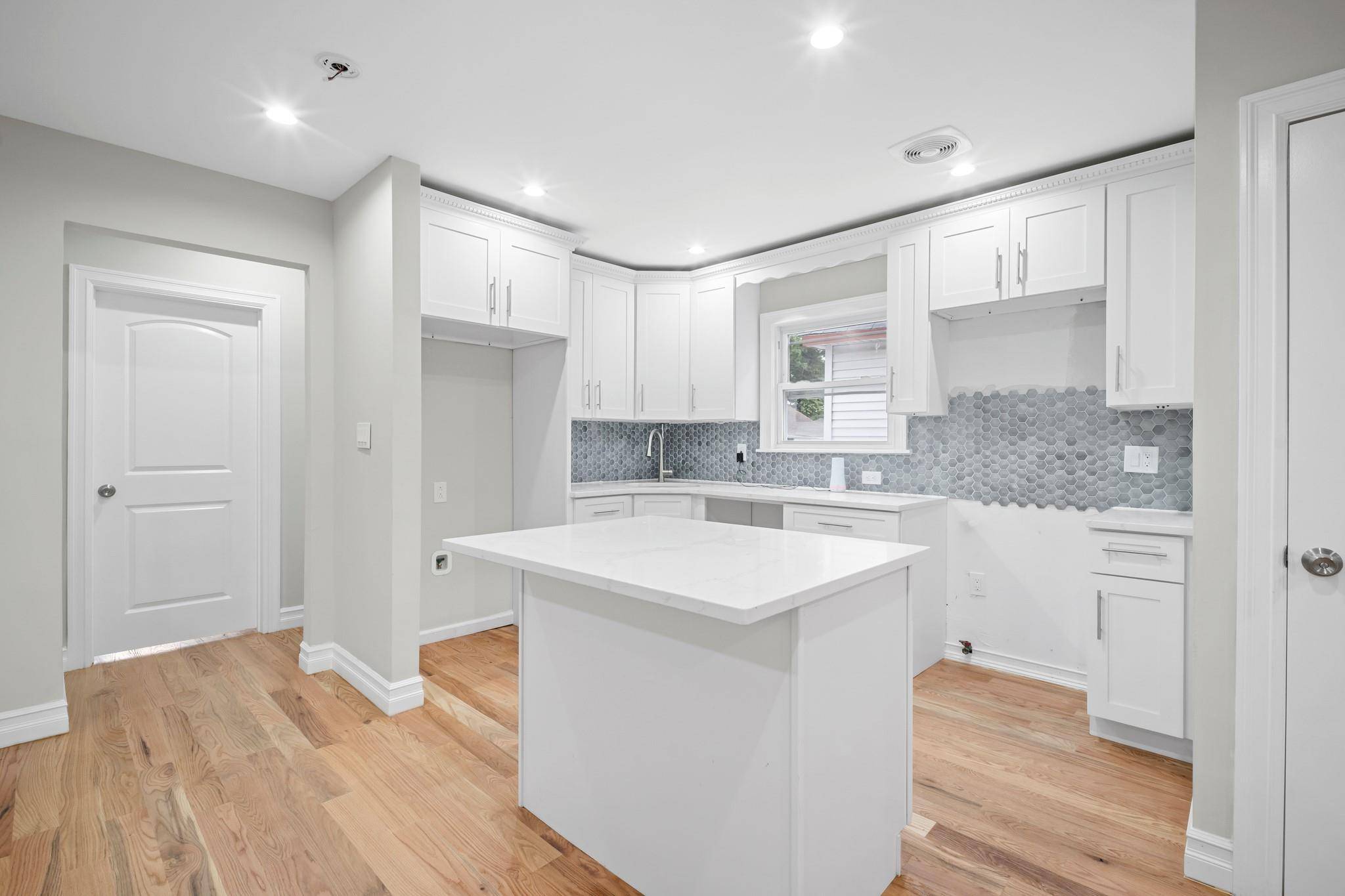 Space, style amp ; modern luxury come together at 110 28 213 Street !