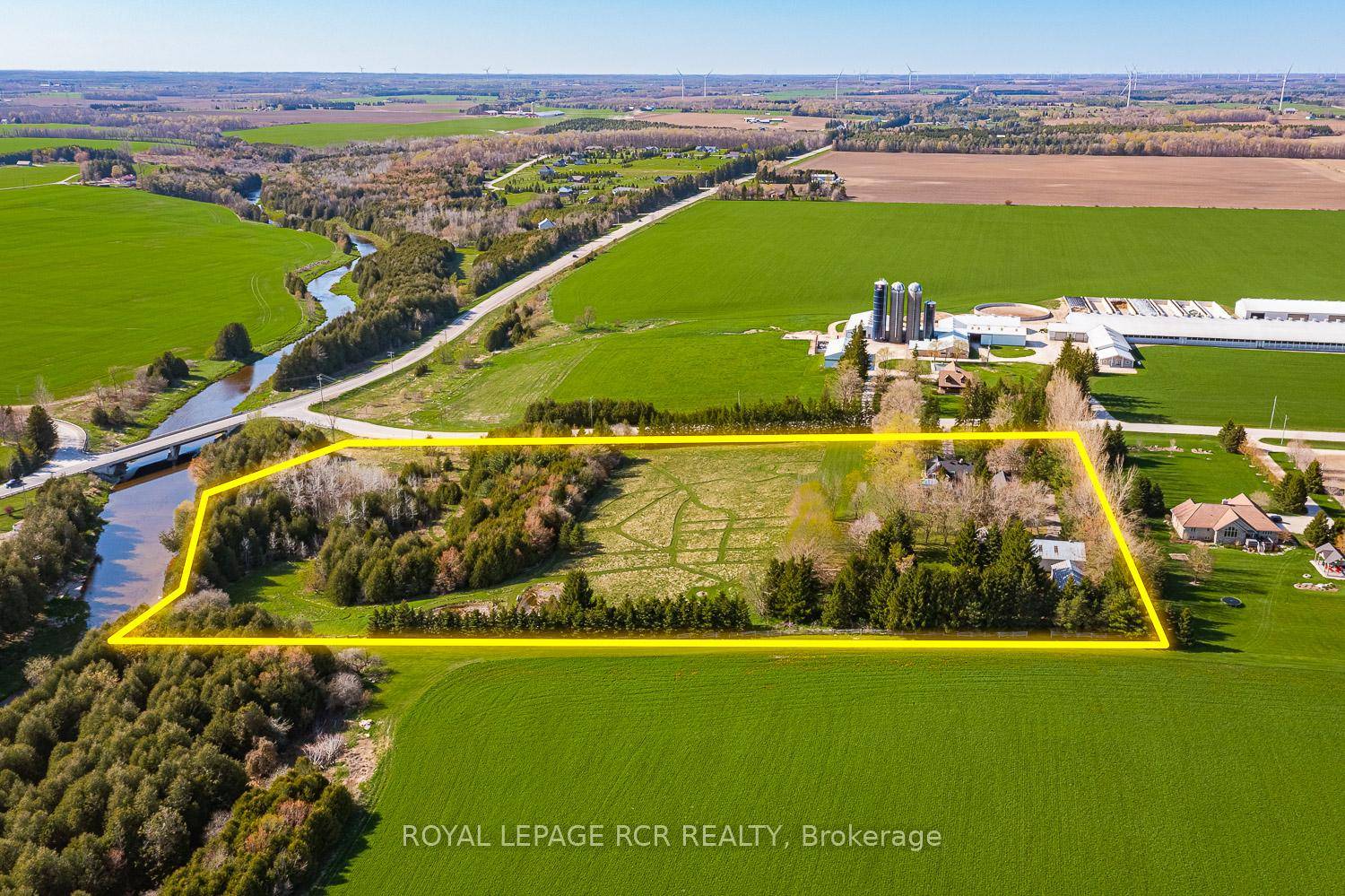 Peace and Tranquility ! This stunning country estate with over 5, 400 sqft of living space and Grand River frontage exudes elegance and class.