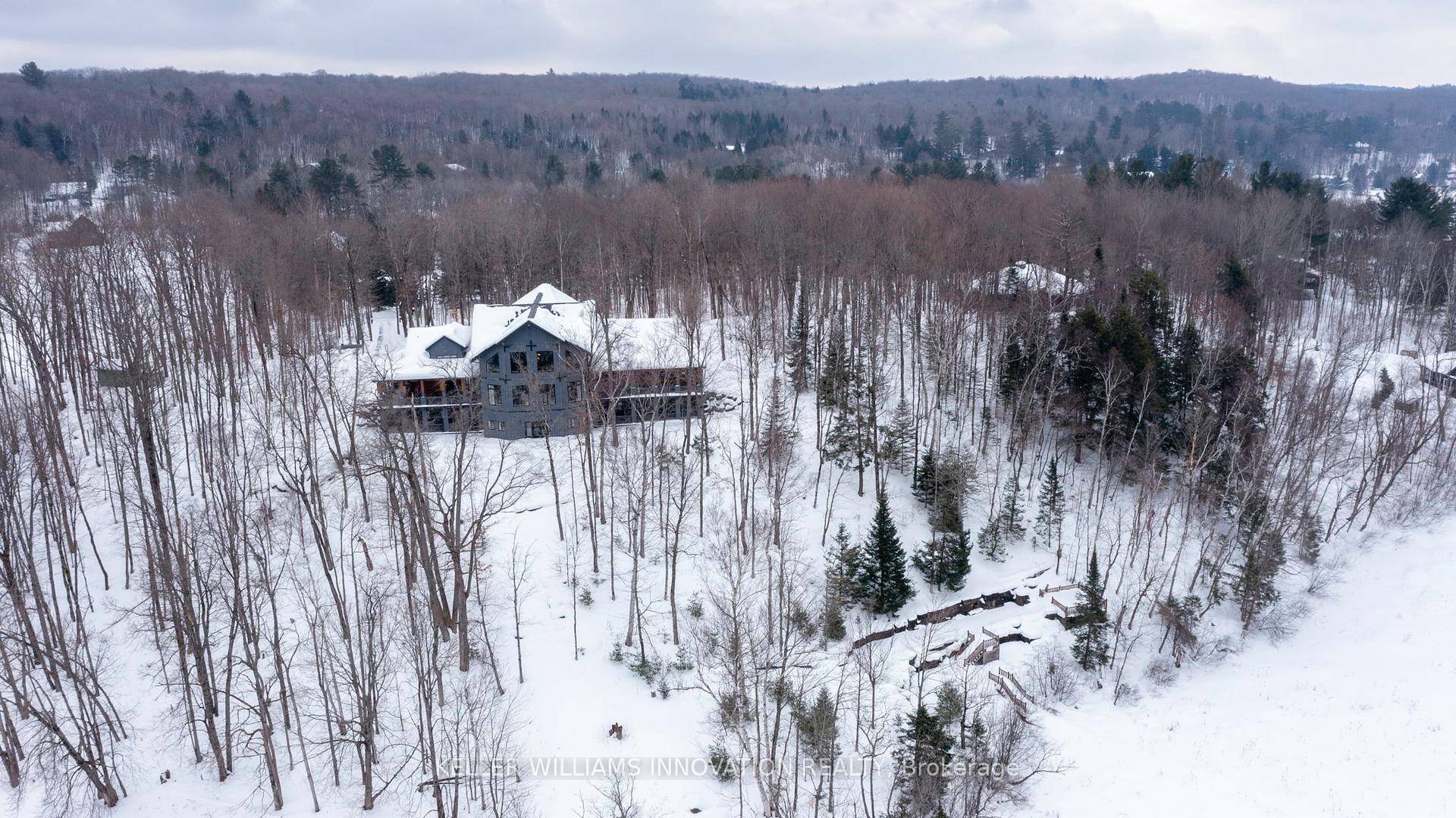 Montana Inspired Muskoka Retreat Nestled on 2.