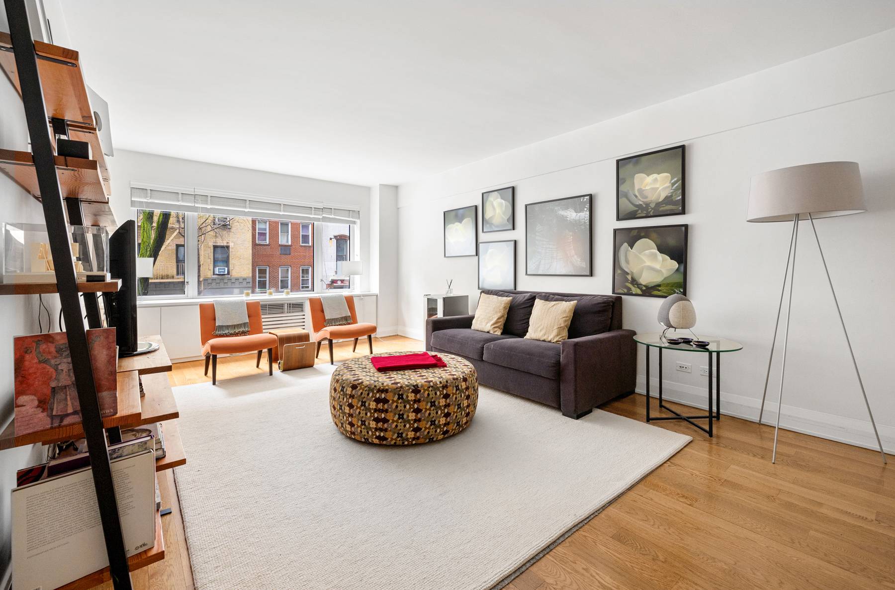 Welcome to Unit 2G at 211 East 51st Street !