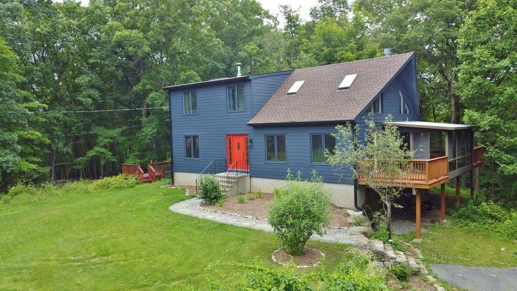 Set along the quiet and scenic stretch of Lane Gate Road, 107 Lane Gate Road in Cold Spring, NY, offers an idyllic blend of refined country living and contemporary design.