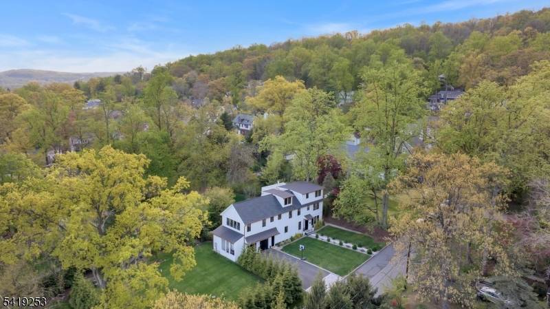 STUNNING NEWER CONSTRUCTION CUSTOM MASTERPIECE !