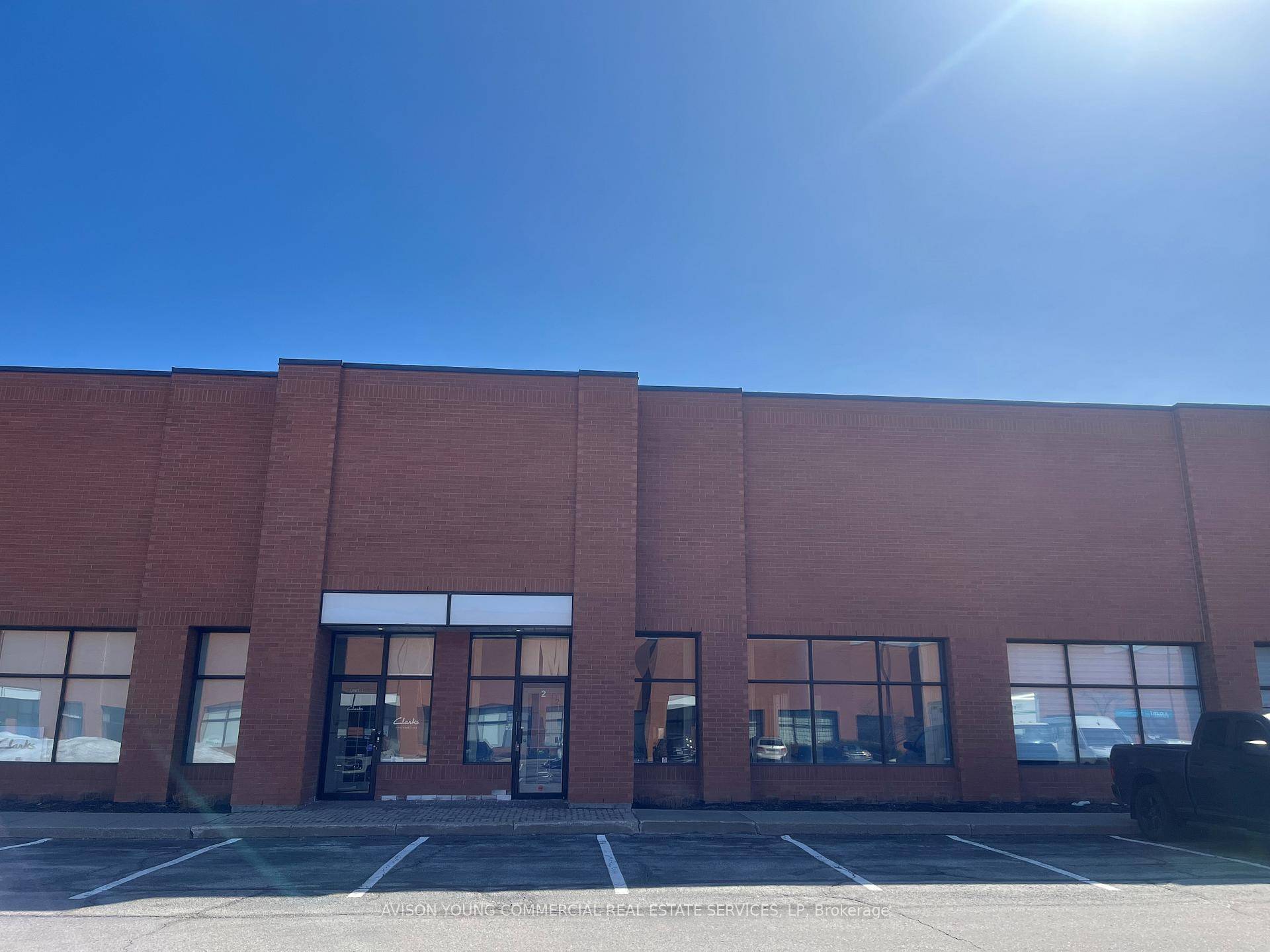Prime industrial unit located in the prestigious Western Business Park.