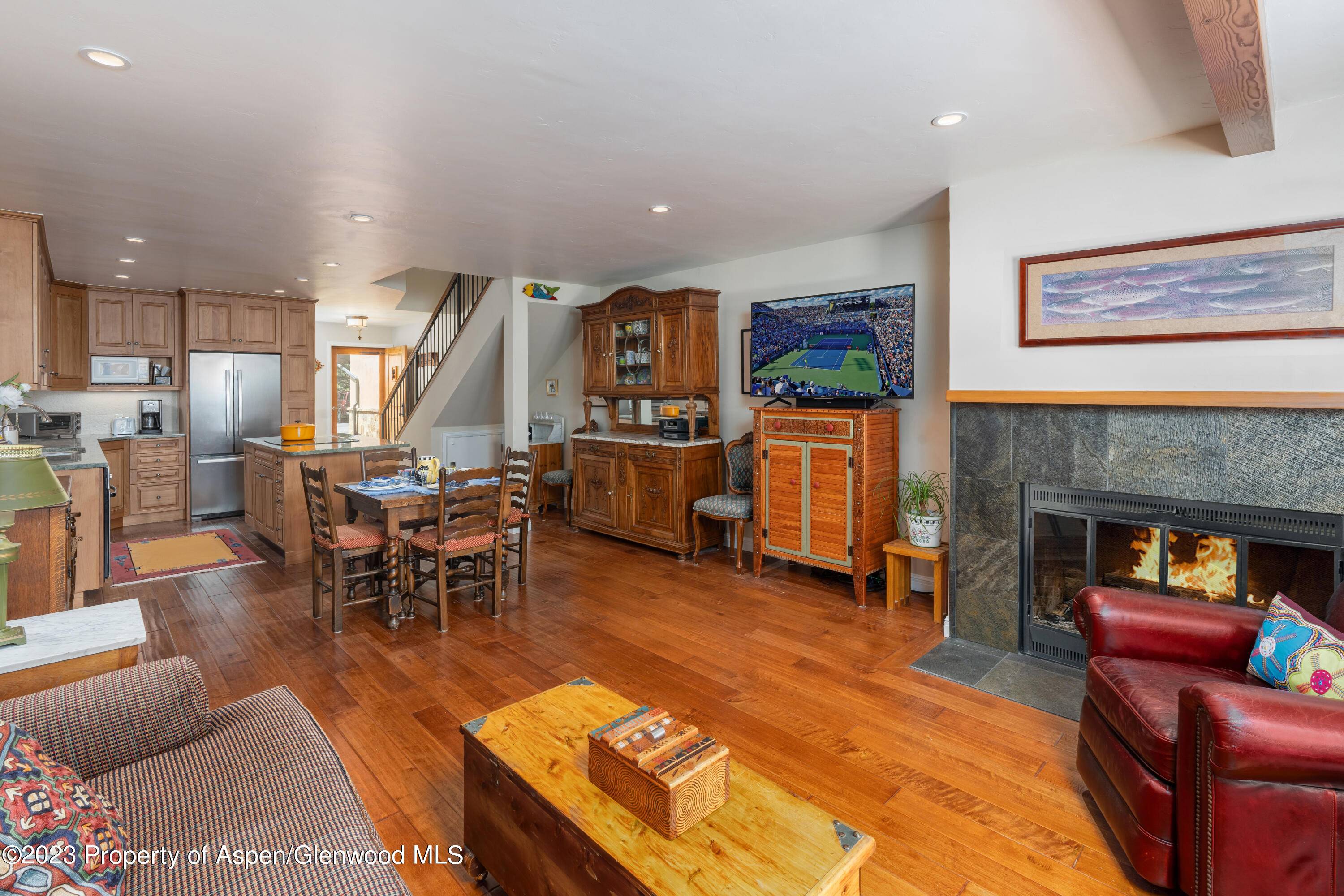 Charming Country Club Townhouse Your Ideal Snowmass Residency.