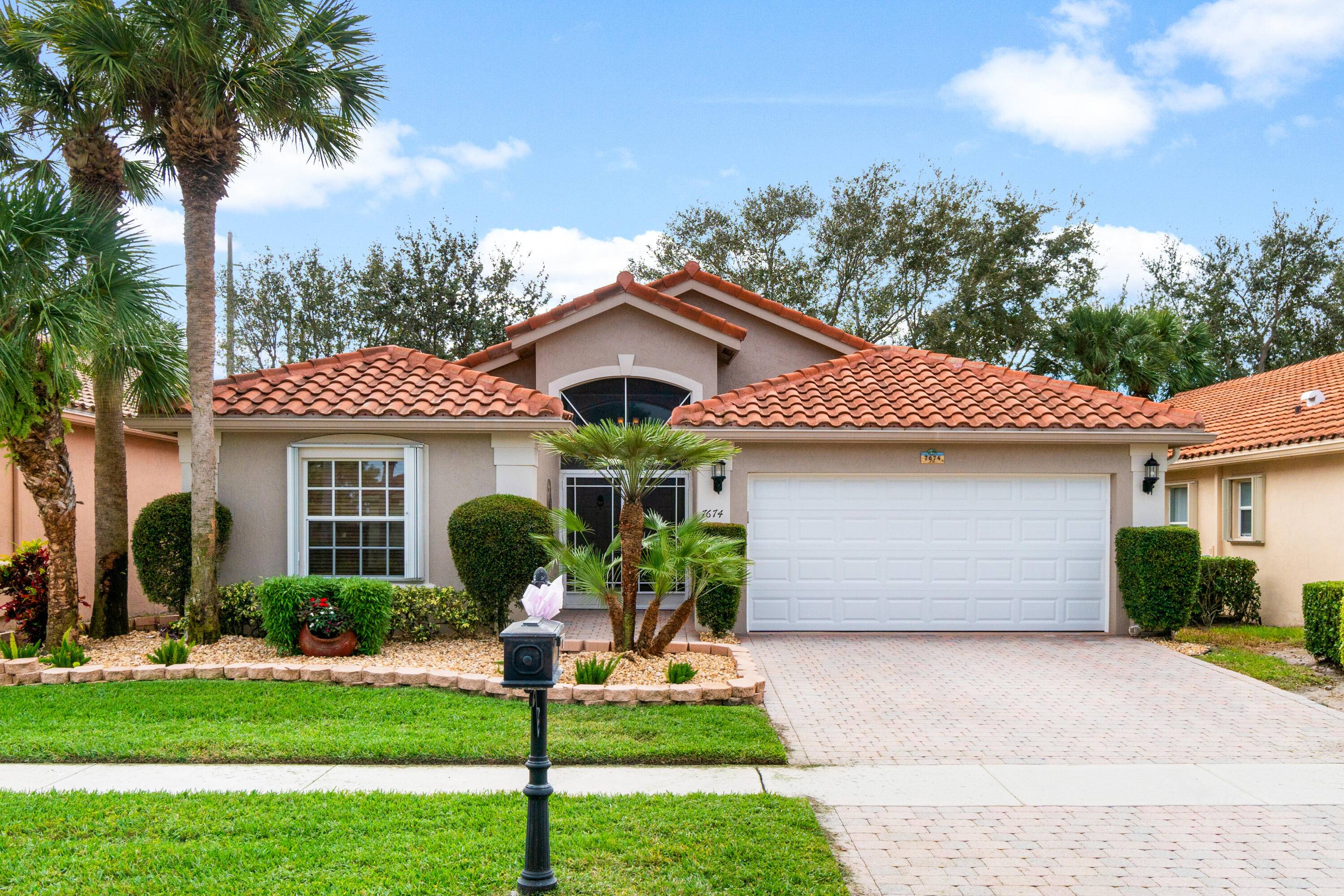 Located on a prime private lot in the charming gated community of Ponte Vecchio, this stunning 3 bedroom plus 2 bath home is gorgeous.