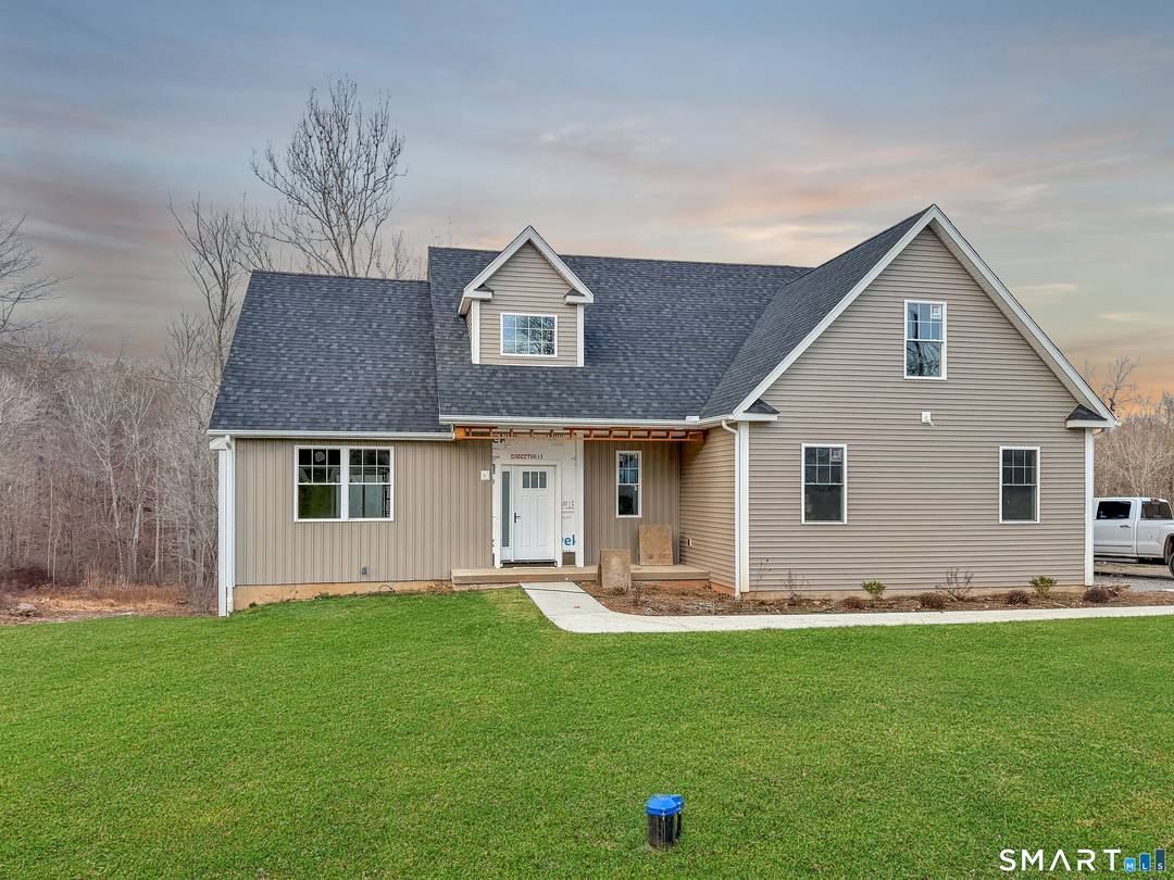 Stunning QUALITY New Construction Contemporary Colonial on 3 Private Acres !