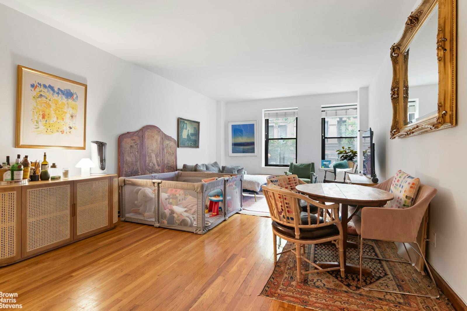 Welcome to this spacious and pin drop quite 2 bedroom, 2 bathroom apartment.
