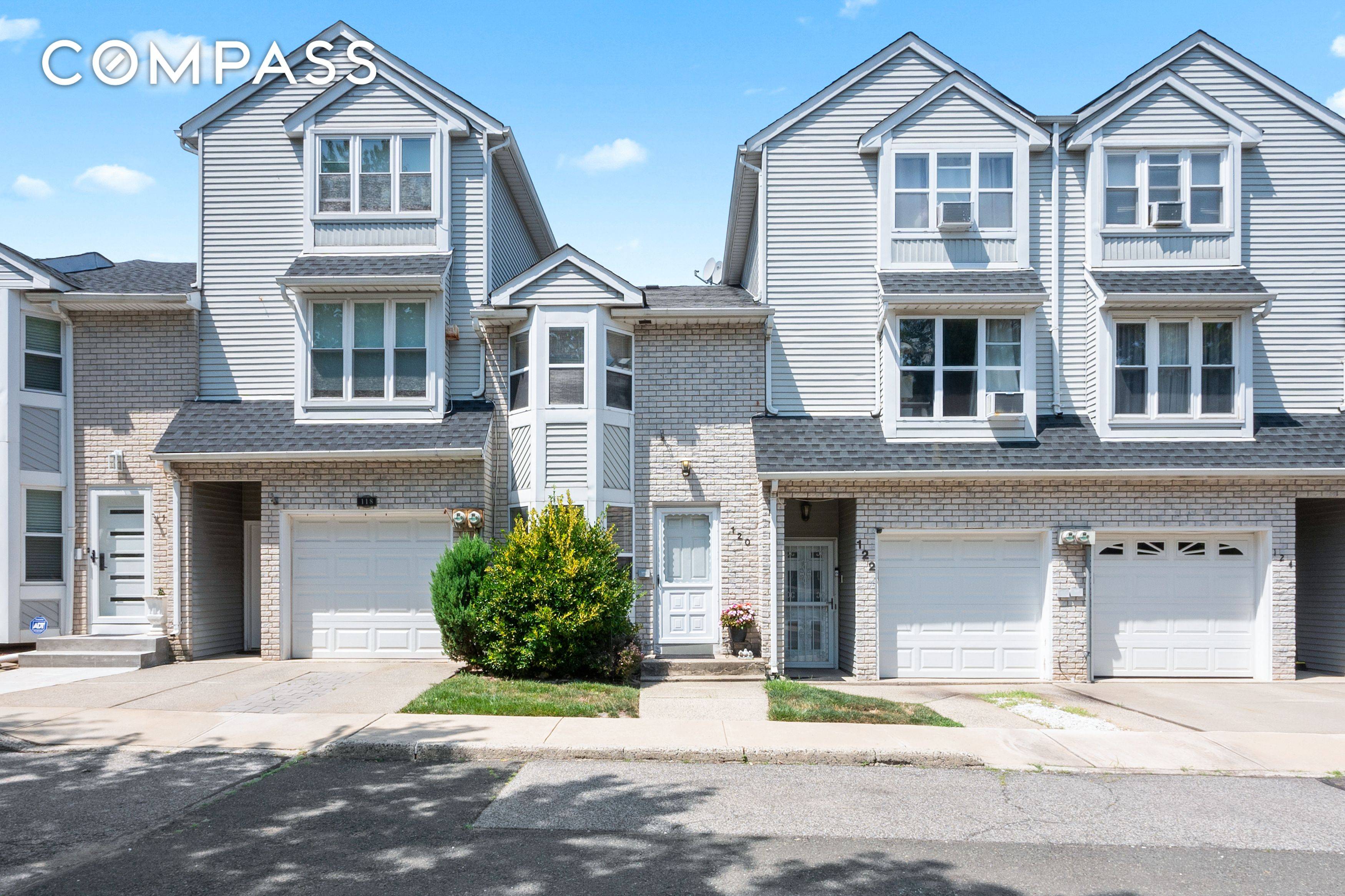Welcome home to 120 Rosedale Avenue a beautifully maintained 2 bedroom, 1.