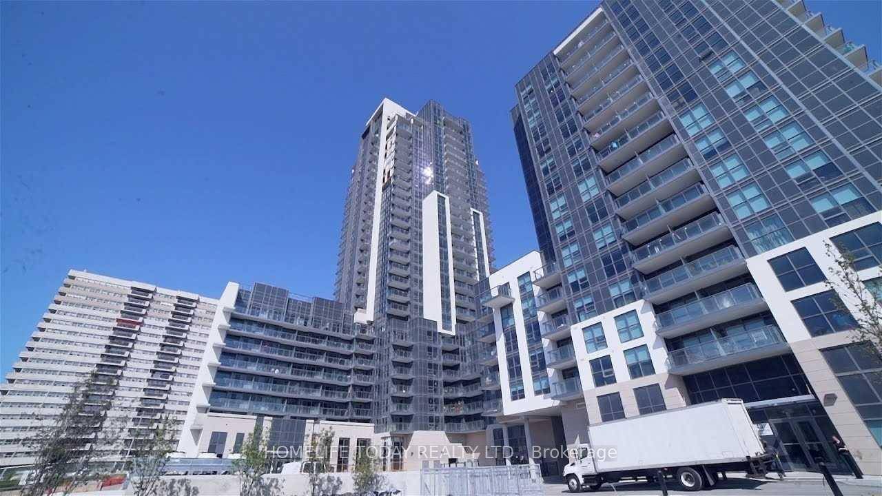 Modern 2 Bedroom Plus Den, 2 Bath Condo in the Heart of Scarborough !