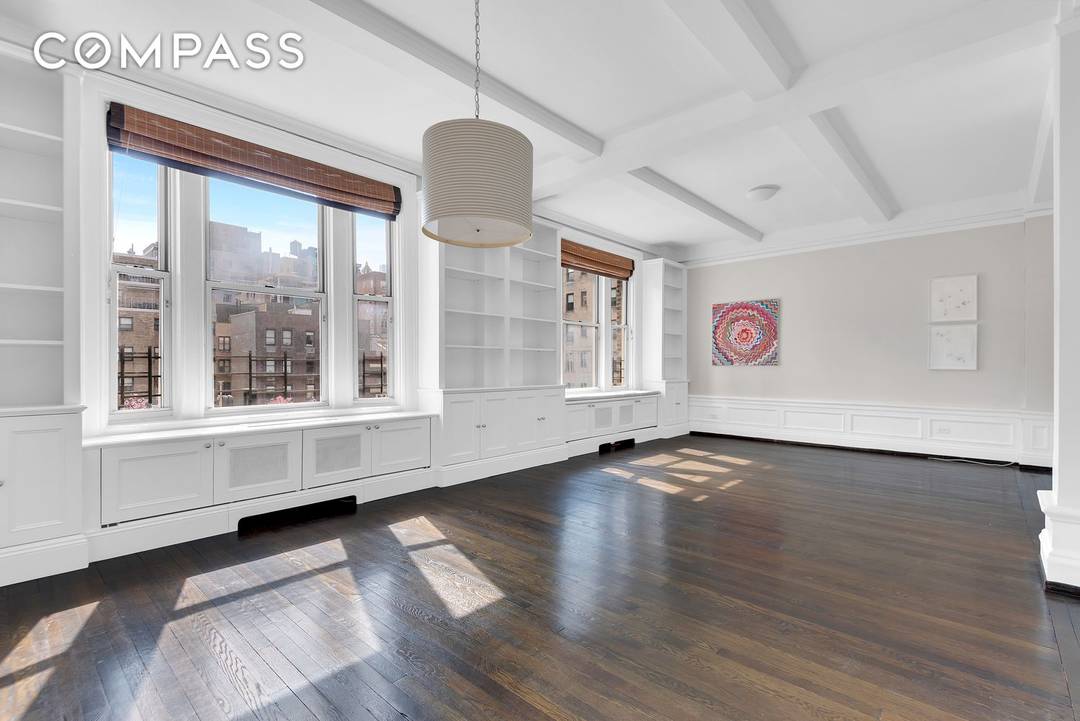 PLEASE NOTE THAT THE LIVING ROOM, DINING ROOM amp ; PRIMARY BEDROOM ARE VIRTUALLY STAGED This sun filled, move in ready prewar cooperative offers the perfect blend of classic charm ...