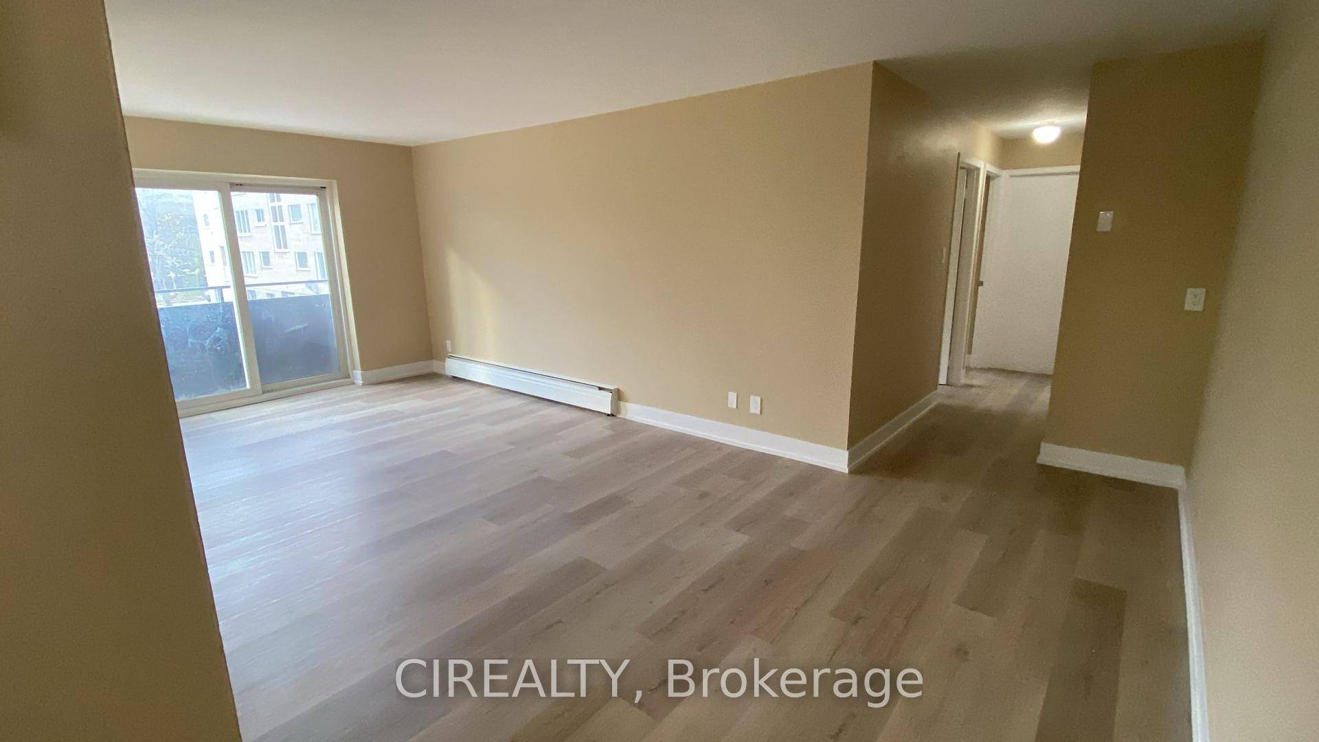 Fully Renovated unit on 2nd floor !