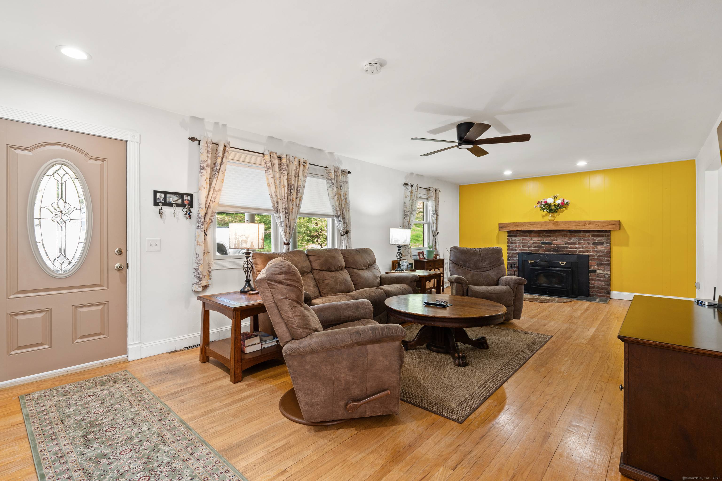 Welcome Home to this meticulously maintained ranch in beautiful New Fairfield.
