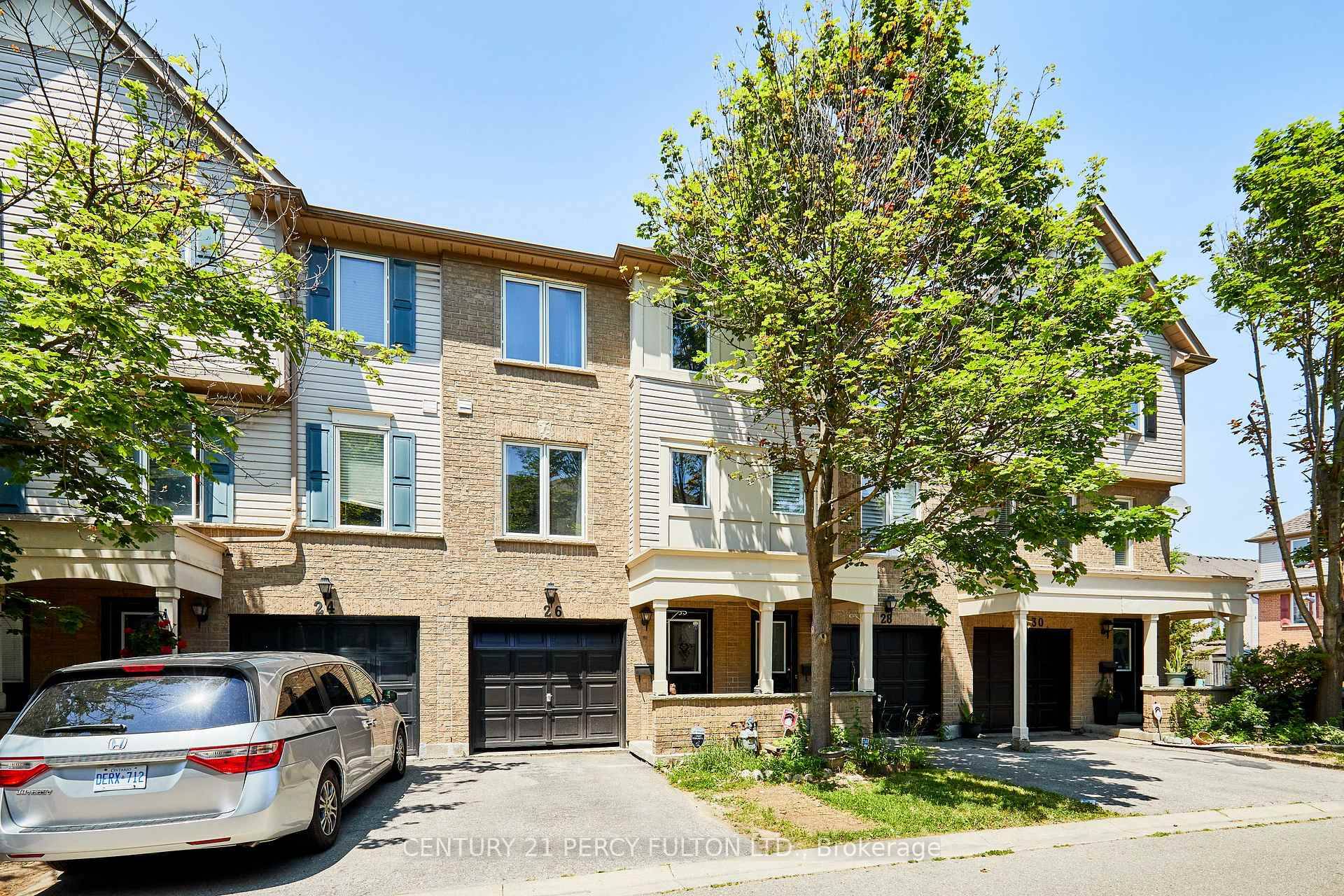 This 3 Bedroom, Baths Fully upgraded townhouse sits in one of Ajax's Prime Location.