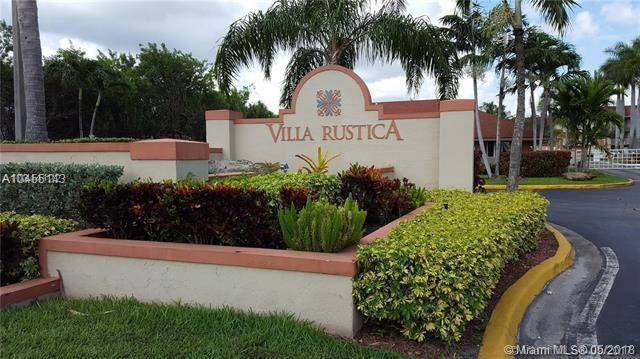 Spacious 2 Bed, 2 Bath Apartment Prime Location !