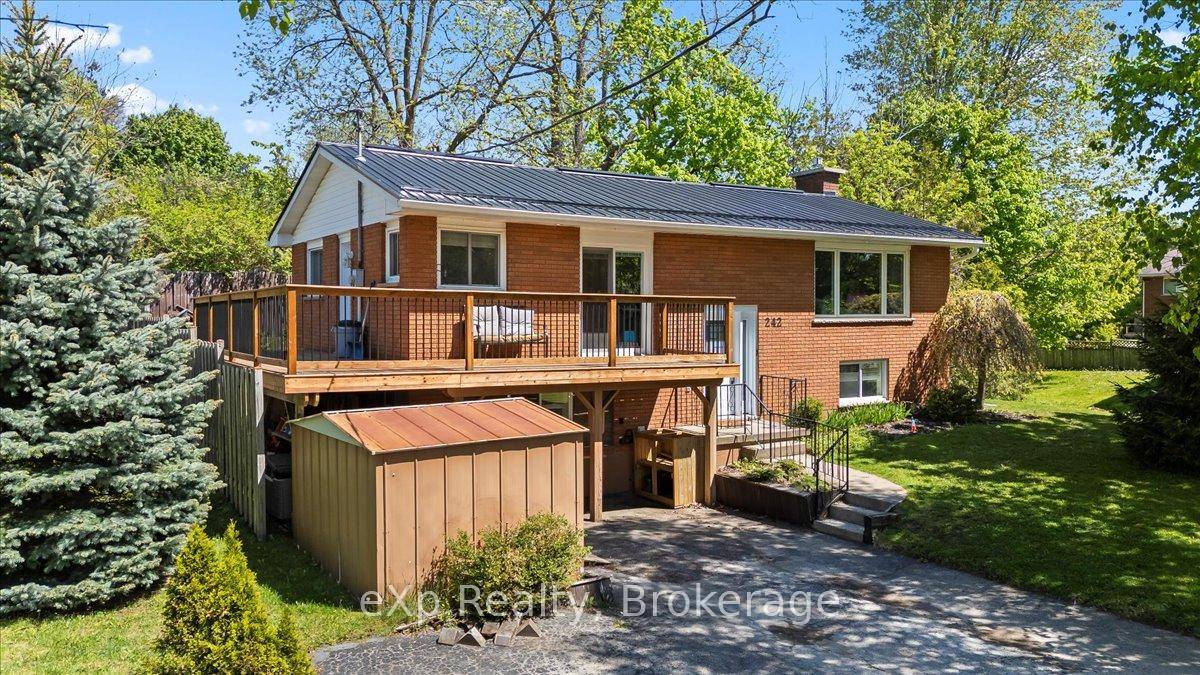 Welcome to your perfect family friendly home in the heart of Durham.