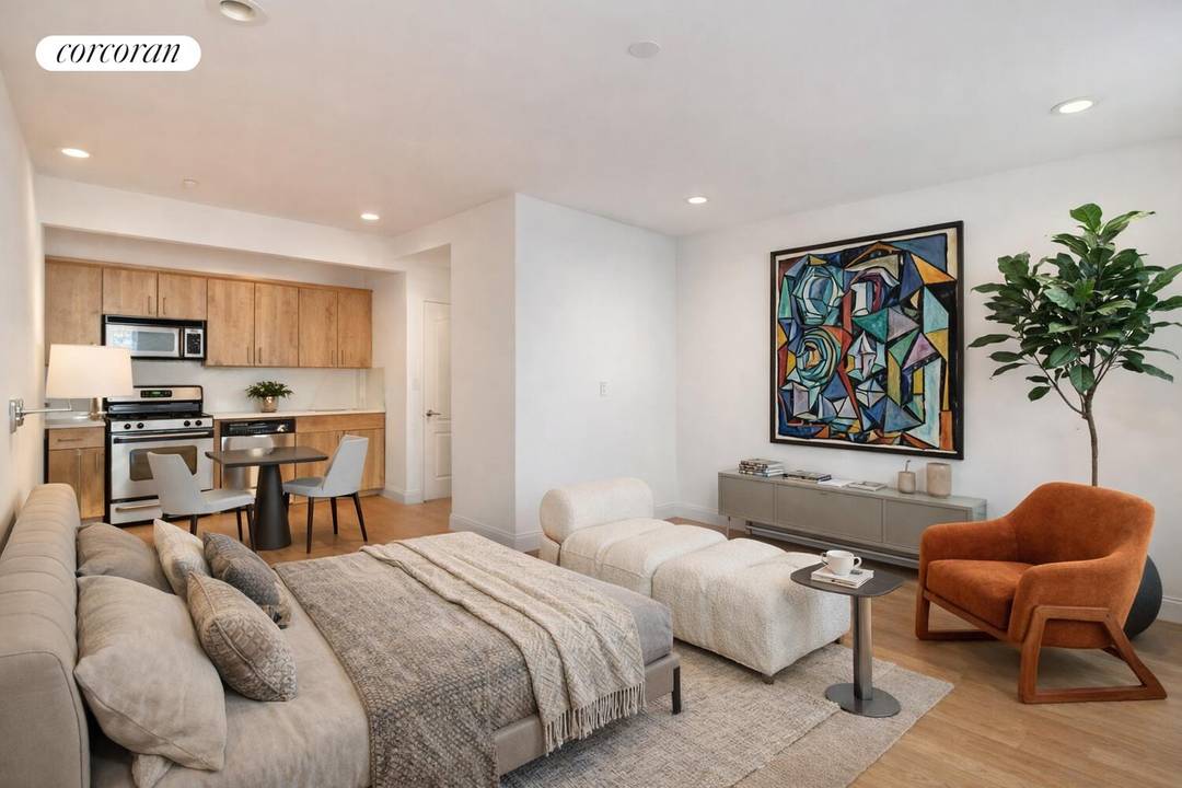 Bright, Oversized Alcove Studio in the Heart of Clinton Hill Welcome to this beautifully proportioned alcove studio in one of Brooklyn's most sought after neighborhoods.