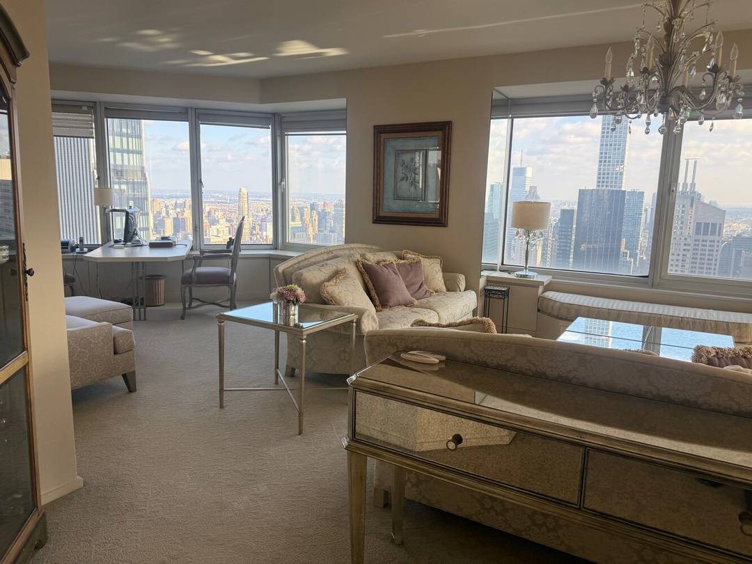 Amazing Central Park views from this 1600 sq.