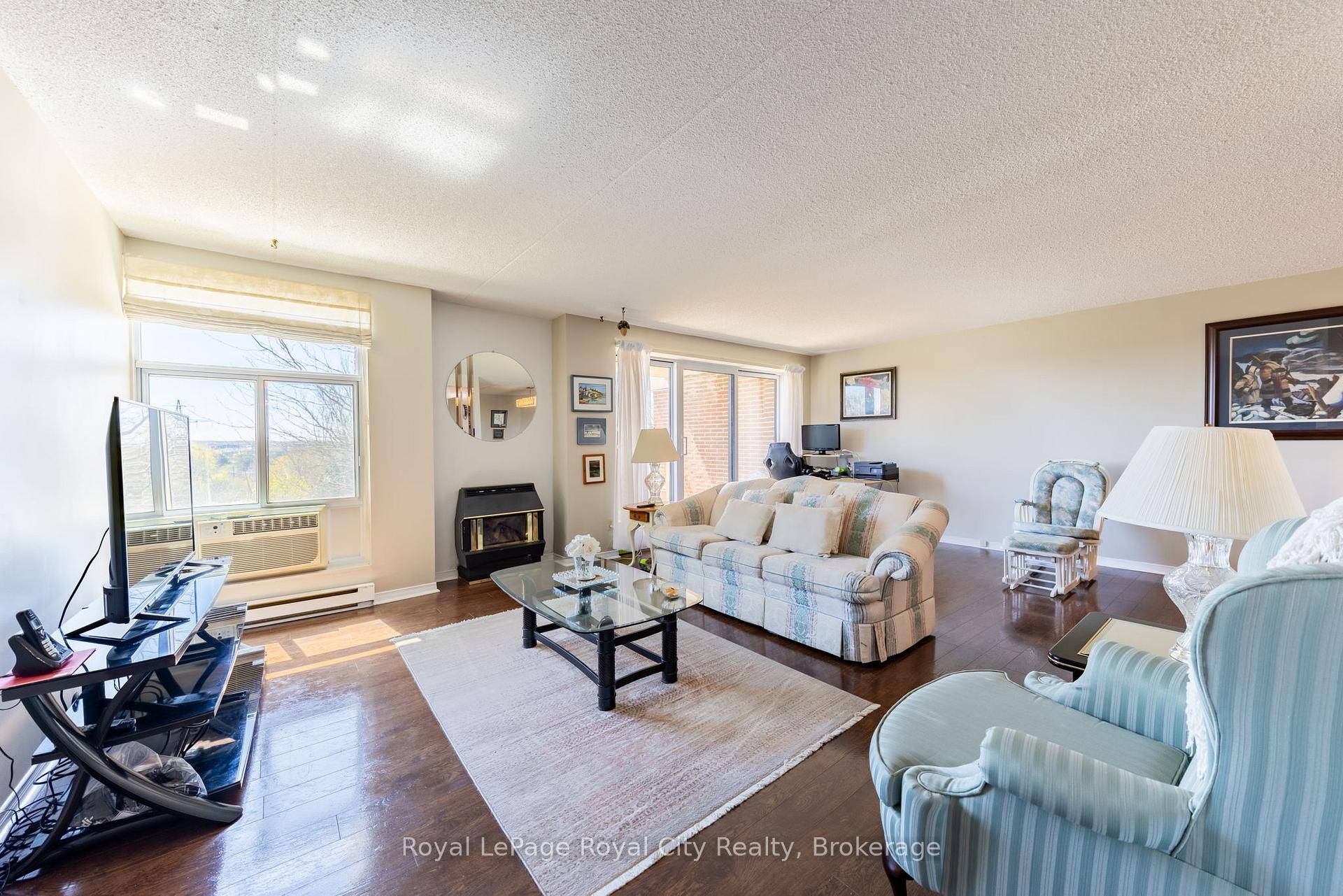 Bright and spacious south end unit in one of the best built condo buildings in Guelph.