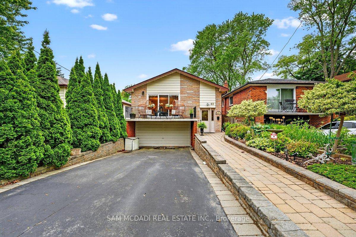 Discover the allure of 42 Peter Street North, a beautifully updated bungalow located in the sought after Port Credit community.