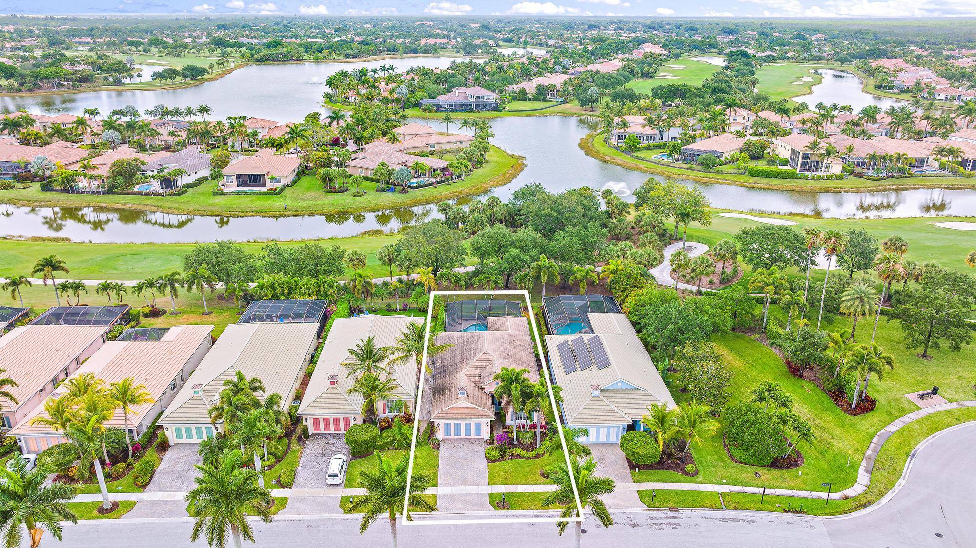 Welcome to your own tropical oasis at the Club at Ibis !