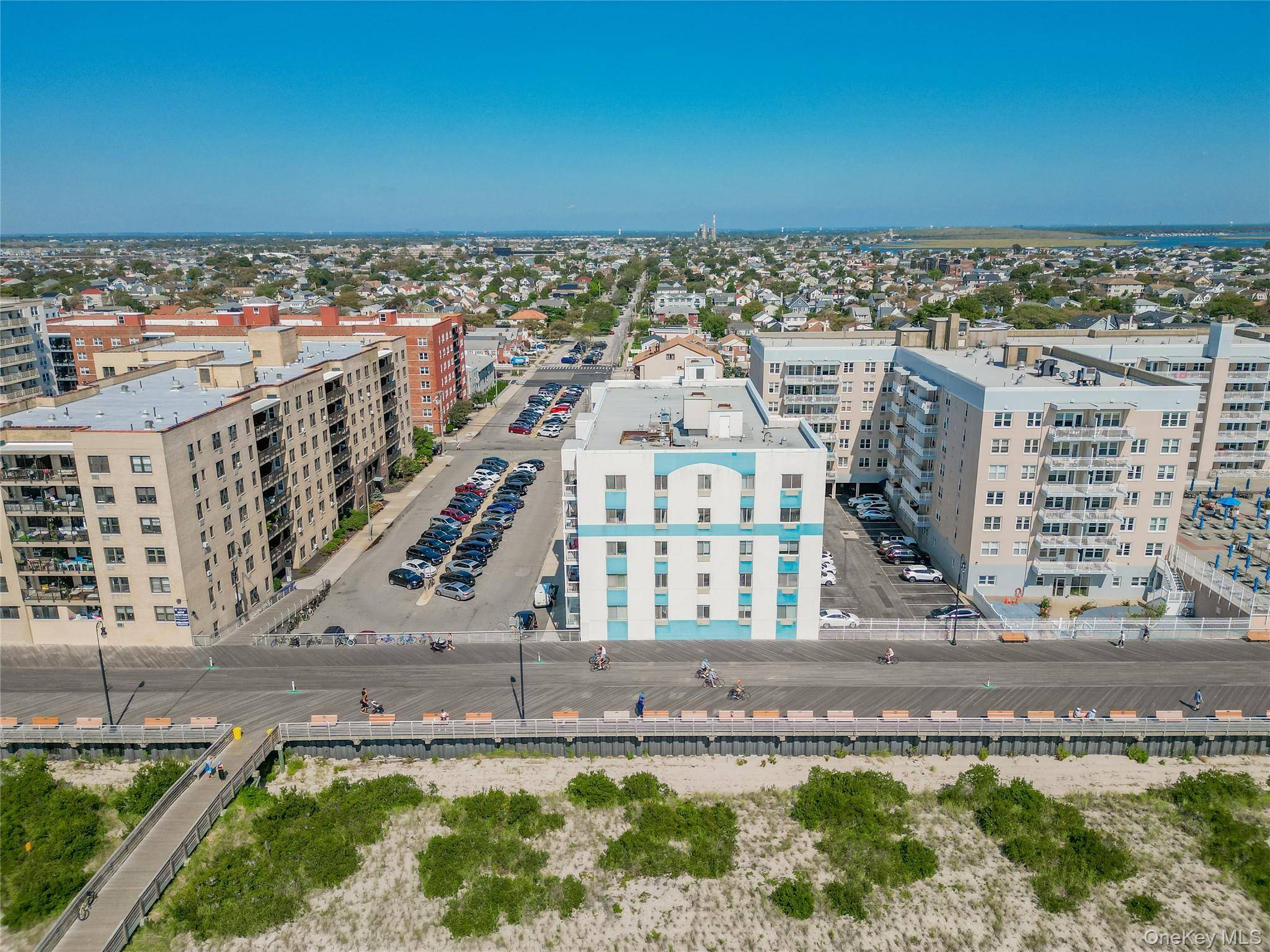 This large 2 bedroom apartment in an oceanfront building offers stunning ocean views.