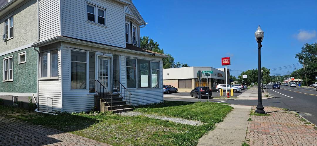 Mix Used Property in West Hartford with 1st floor as office retail space.