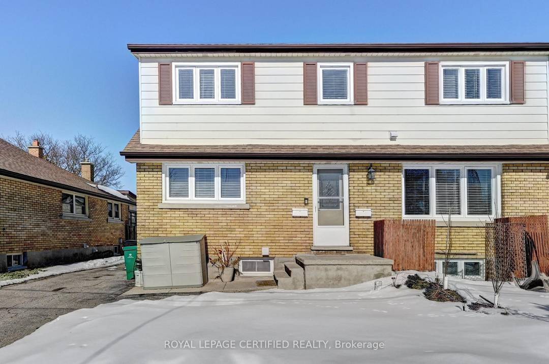 Legal duplex in desirable Kitchener location !