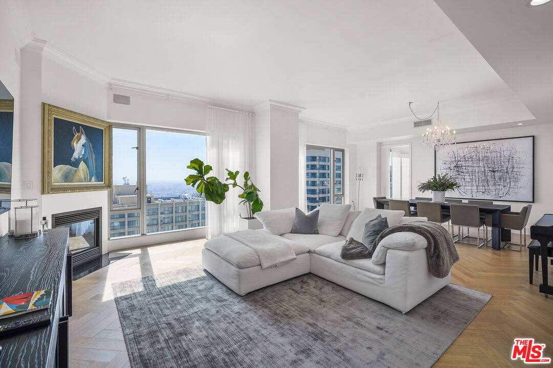 10727   Wilshire Blvd 3BR Westwood La