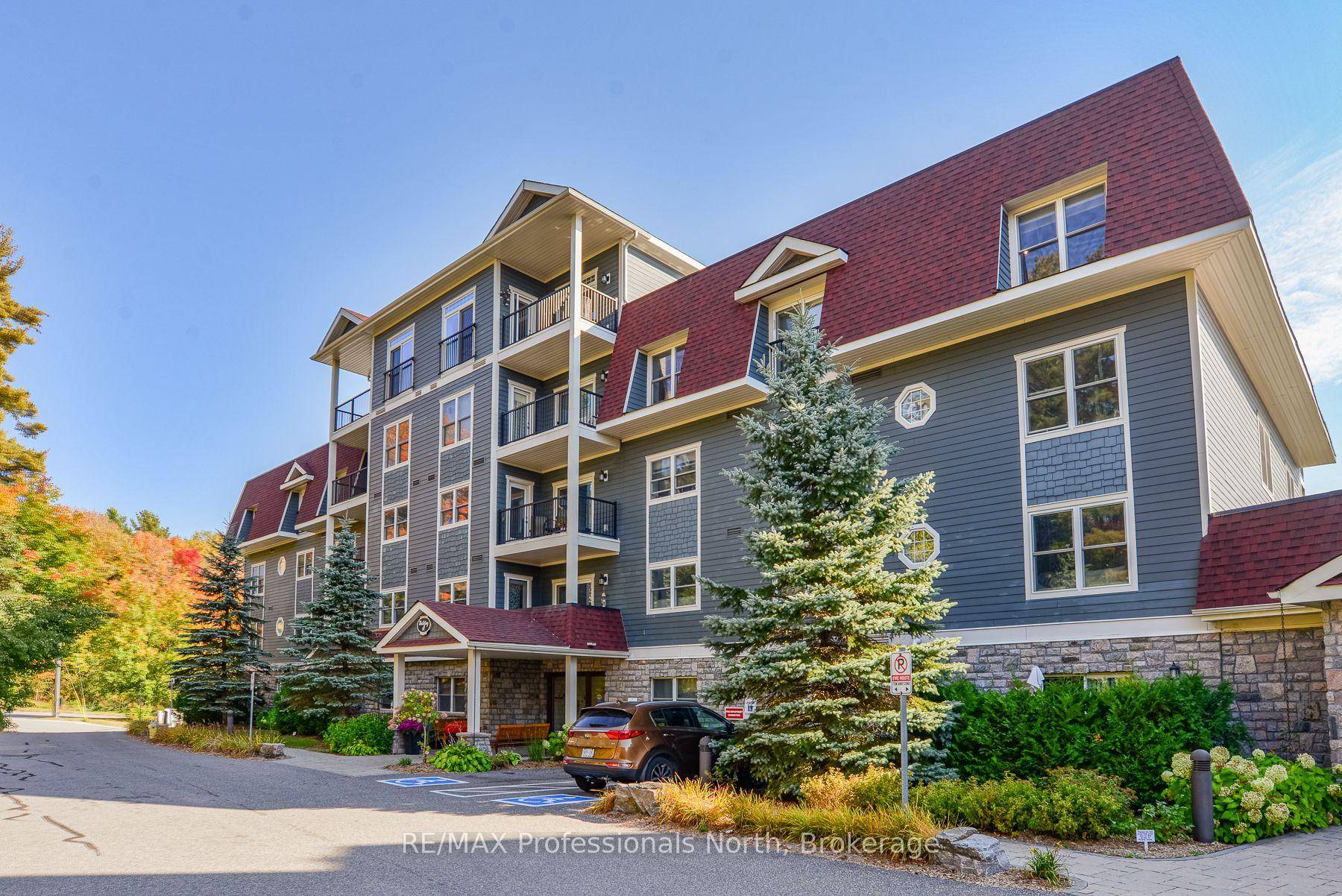 Beautiful Bracebridge Falls amp ; Muskoka River view from this Legends at the Falls 3rd floor unit.