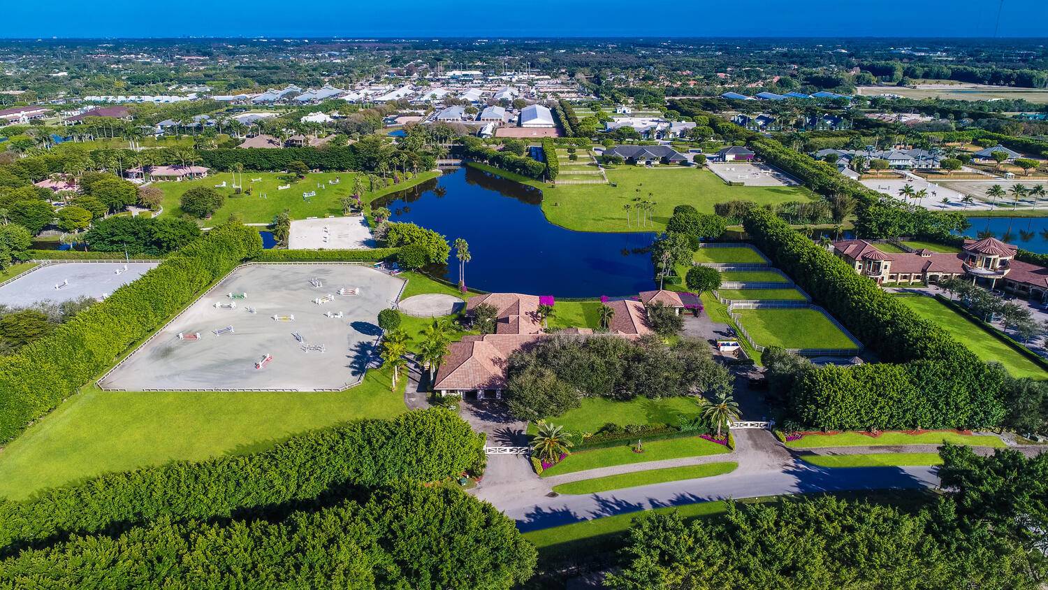 A RARE OPPORTUNITY ! Situated on 6 tranquil acres, Turnabout Farm is an equestrian masterpiece located in the enclave of Grand Prix Village proper.