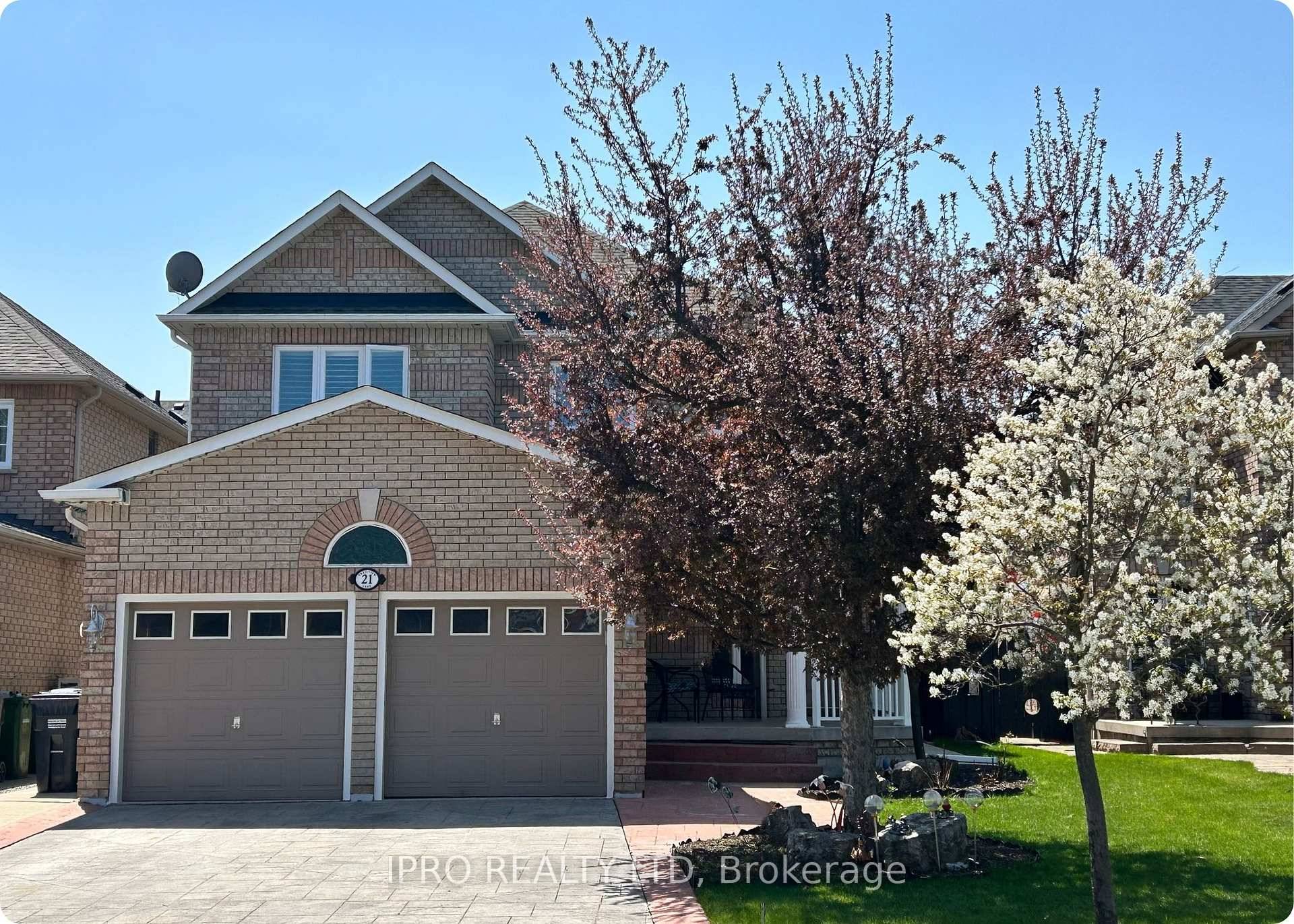 Welcome to 21 Trailview Lane The Perfect Place to Call Home !