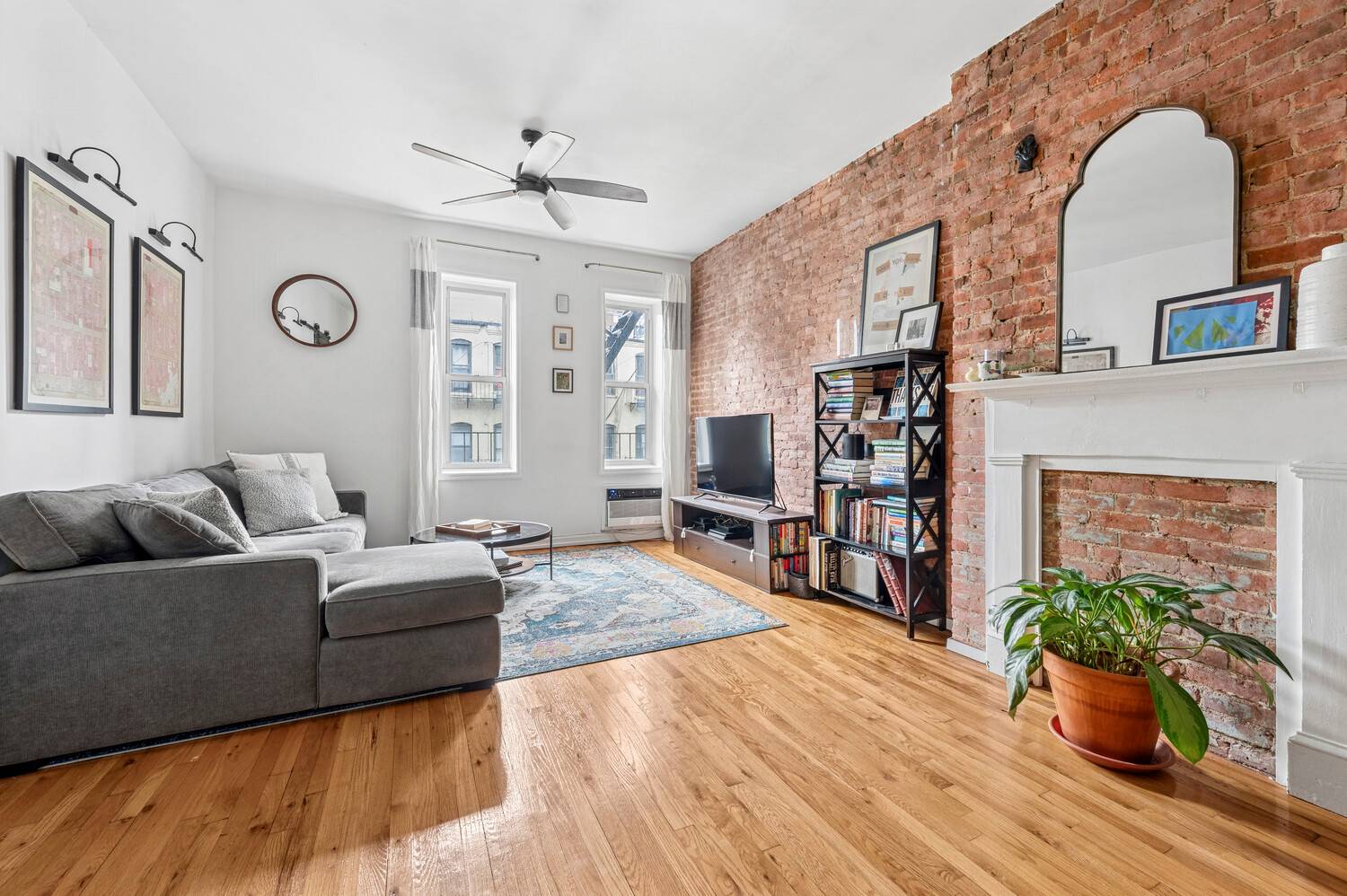 Charming Pre War 2 Bedroom Co op on Tree Lined East 92nd Street Welcome to 331 East 92nd Street, 4B a beautifully maintained two bedroom, one bath home nestled on ...