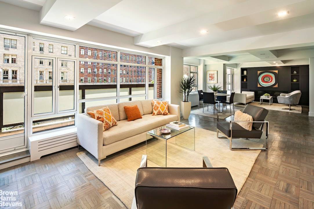 80 PERCENT financing and dogs permitted !