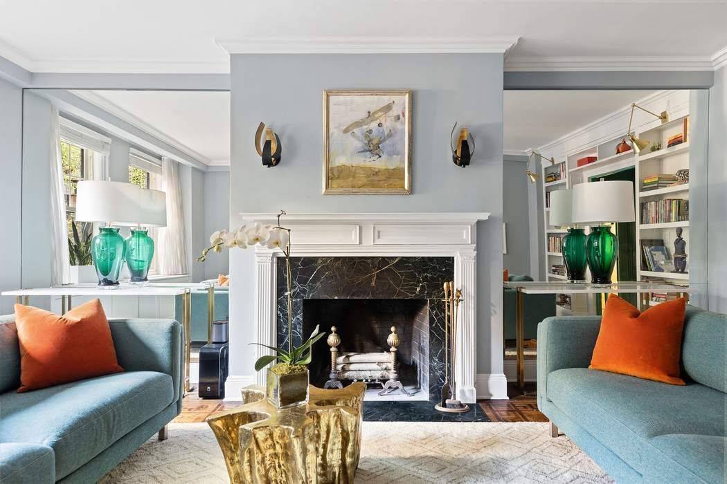 Ideally located on Park Avenue and East 94th Street, this renovated prewar Carnegie Hill Classic Six apartment is a must see.