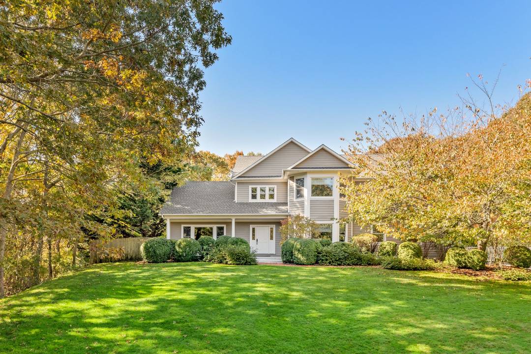 4 Bedroom 4.5 Bath Southampton Home