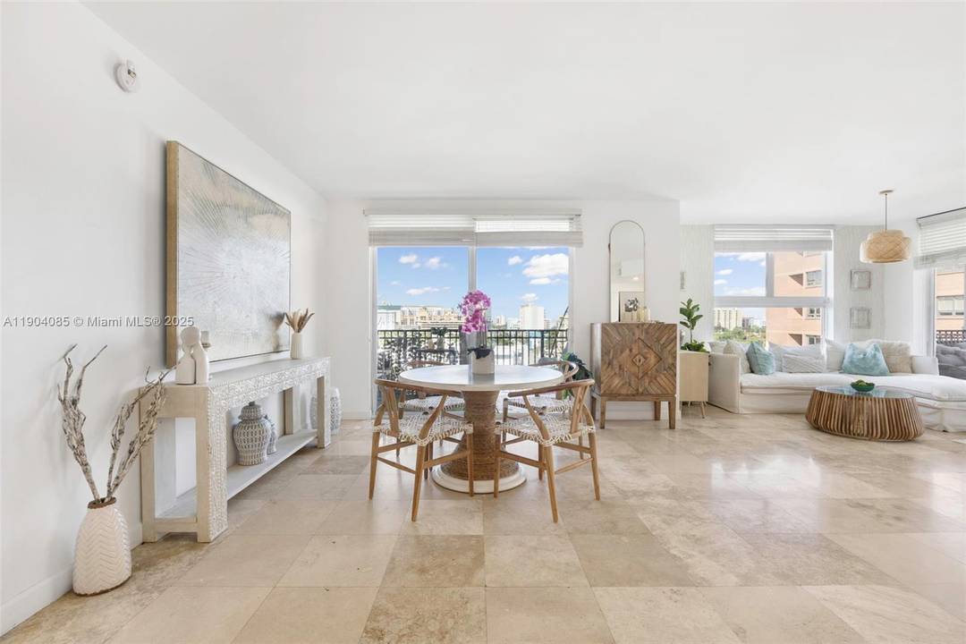 A spacious corner unit in a great location welcome to Nevis Condo !