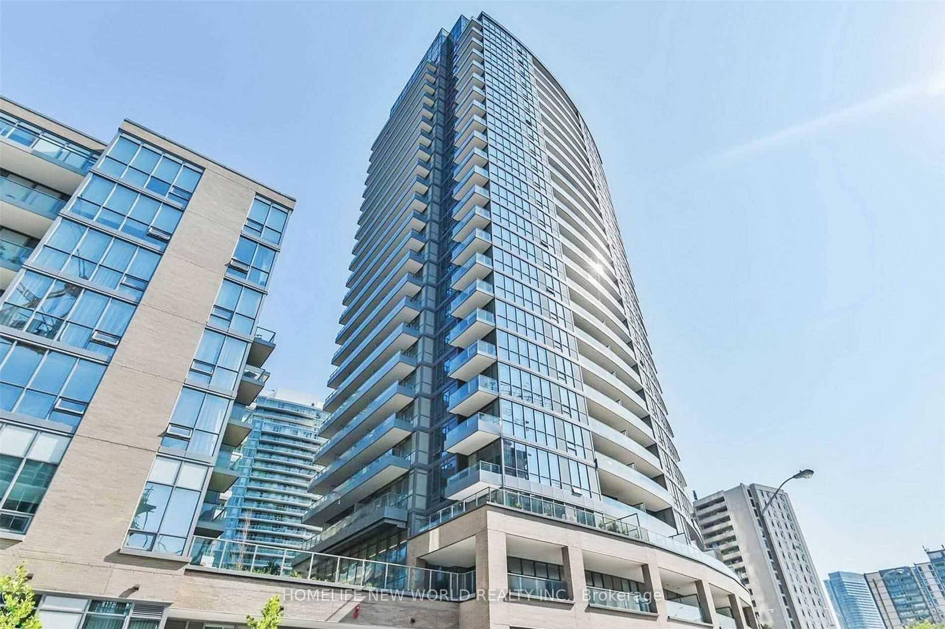 Great Opportunity To Live In This Lovely 1 Den Suite Where You Can Truly Call It Home.