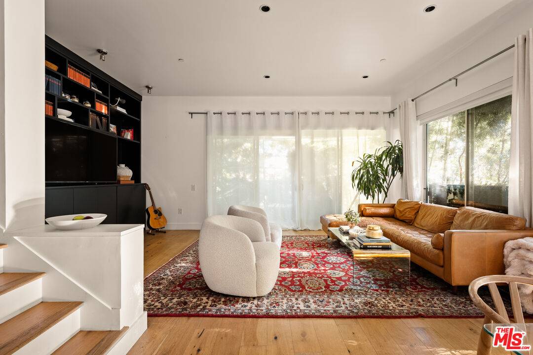 1200 N Sweetzer Ave 3BR Sunset Strip La