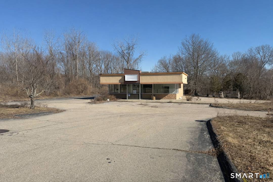 Positioned along highly traveled Route 32, this former Dunkin' Donuts property presents a prime commercial redevelopment or owner user opportunity in a high visibility location.