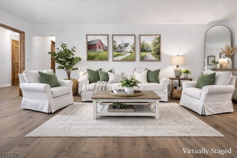 Fantastic opportunity for homeowners and investors alike !