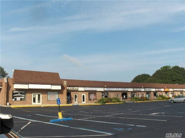 1330 2660 3400 Sqft Avail 25 Sqft Triple Net 3 5 Yr Leases Avail The 3400 Sqft Is End Cap W Drive Thru