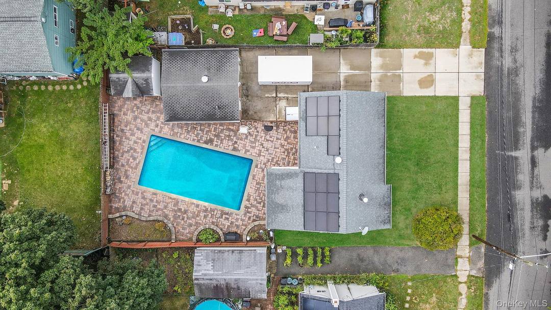 Expanded ranch offering the perfect blend of comfort, efficiency, and convenience.