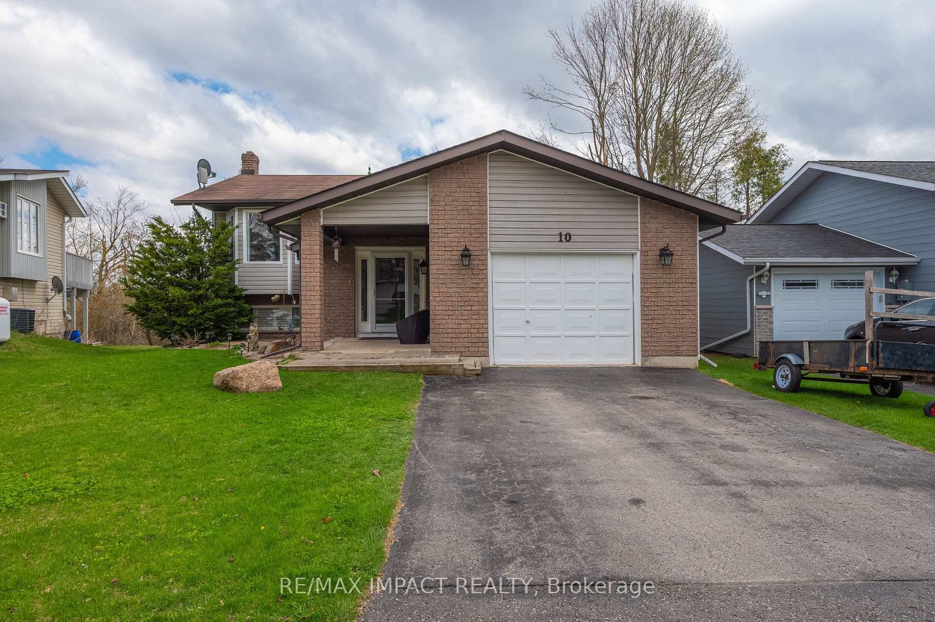 Welcome to 10 Cedartree Lane in beautiful Bobcaygeon, a true gem of the Kawarthas.