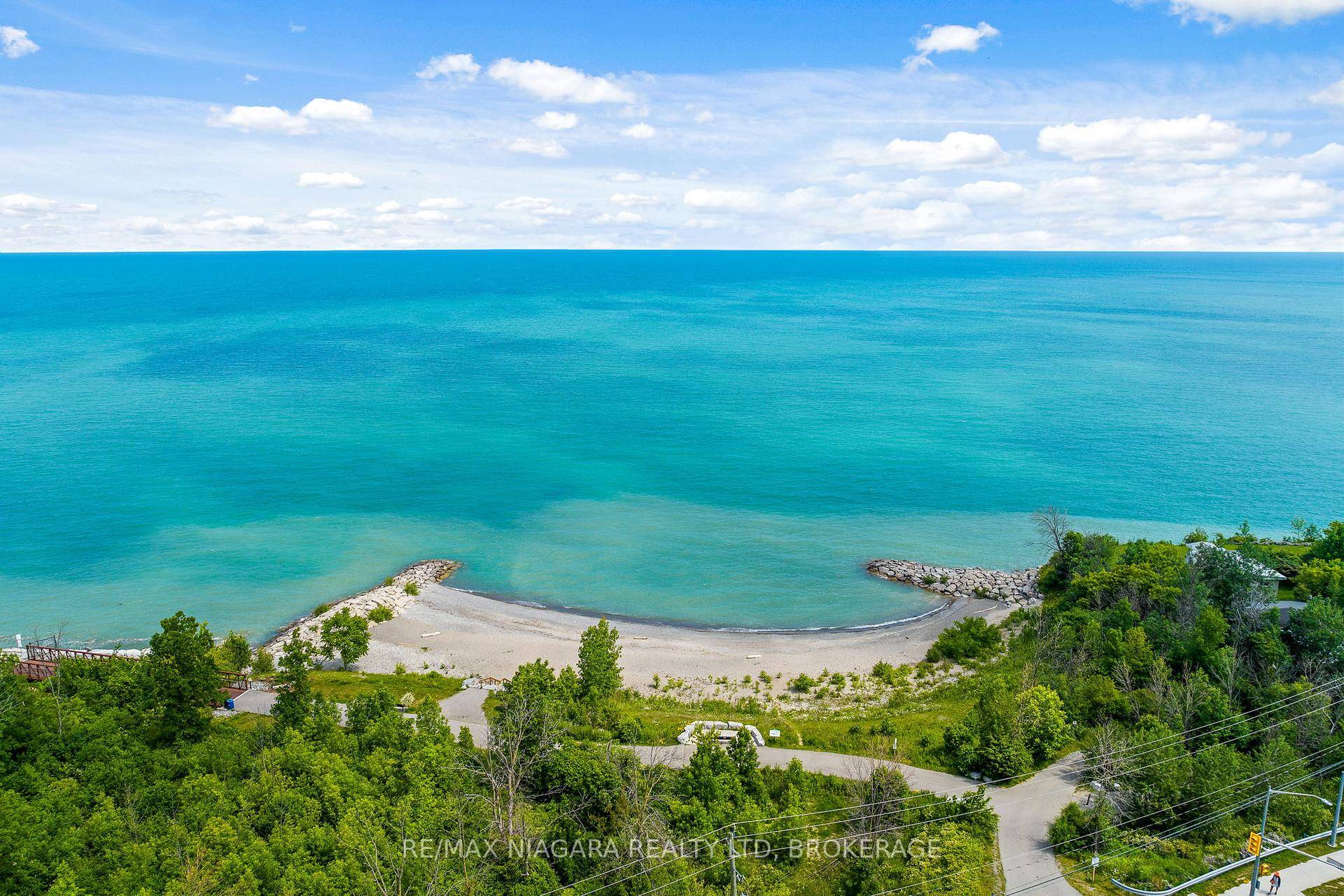 AMAZING VALUE ! ! ! ! Don't miss this opportunity to call this stunning LAKEVIEW CONDO with UNOBSTRUCTED VIEWS OF THE LAKE home !