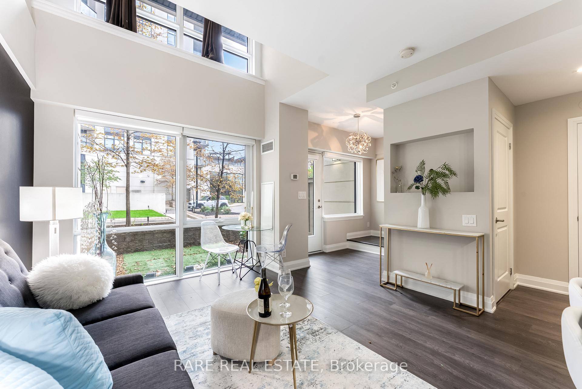 Experience the perfect blend of style, space, and value in this bright modern 3 Storey Townhome offering one of the lowest price per square foot opportunities in the building complex.