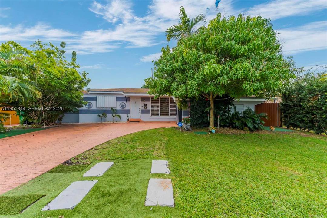 Exceptional opportunity for investors or large multi generational households no HOA and a truly unique, highly functional layout.