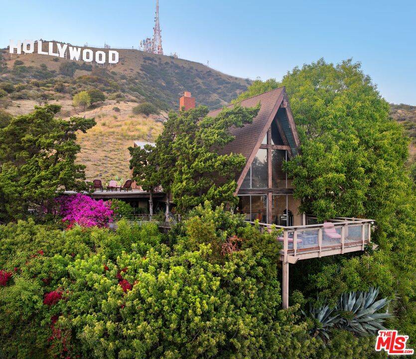 6105 Mulholland Hwy 3BR Hollywood Hills East La